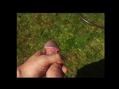 ❤️ Hot Hottie kritt hir rosa Muschi gefuckt a spréngt mat engem Sprëtz an engem Summergaart ❤ Schéine Porno op Porno lb.myastro.top ❌