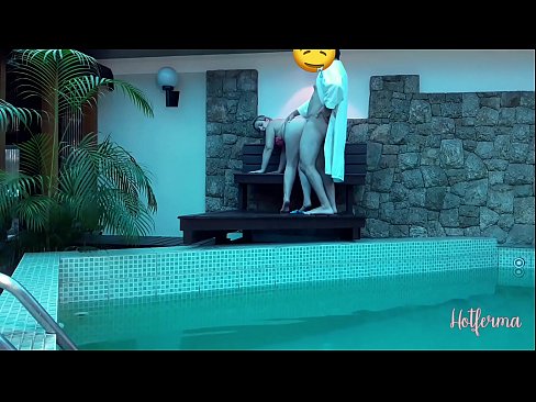 ❤️ Boss invitéiert Déngschtmeedchen an de Pool, mee konnt net engem waarm widderstoen ❤ Schéine Porno op Porno lb.myastro.top ❌